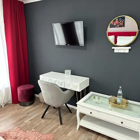 Apartment Appartmenthaus - 5 Fewos Plauen