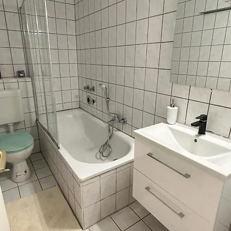 Appartmenthaus - 5 Fewos Plauen